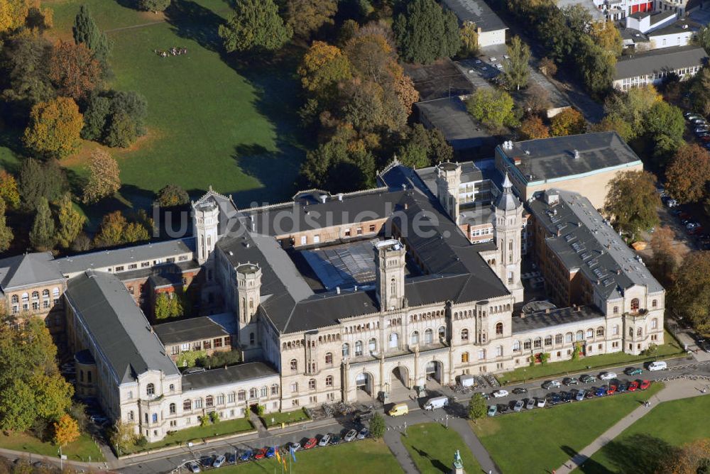 Luftbild Hannover - Blick auf das Welfenschloss in Hannover