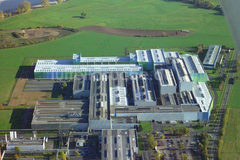 Luftaufnahme Andernach (Rheinland-Pfalz) - Blick auf ein Werk der Rasselstein GmbH in Andernach