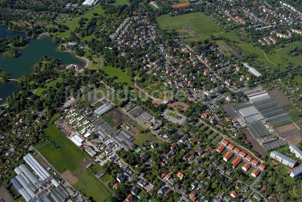 Berlin von oben - Blick auf die Wohnanlage Britzer Gärten der cds Wohnbau Berlin GmbH am Britzer Graten in Berlin-Britz