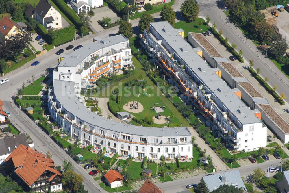 Fürstenfeldbruck aus der Vogelperspektive: Blick auf eine Wohnanlage in Fürstenfeldbruck