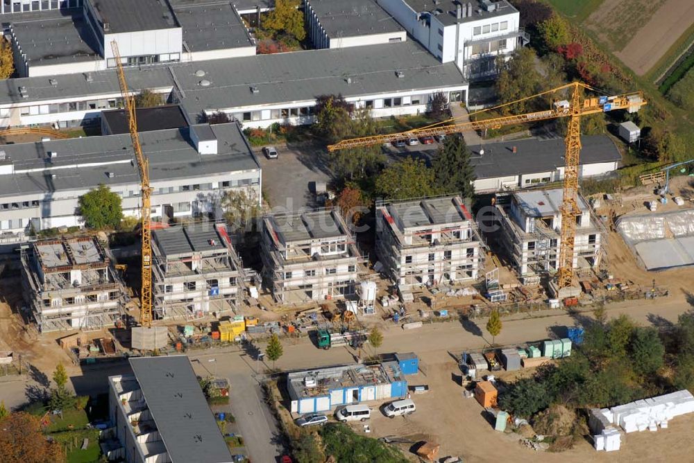 Luftaufnahme Berlin - Blick auf die Wohnanlage an der Königin-Luise-Strasse in Berlin Dahlem der cds Wohnbau Berlin GmbH