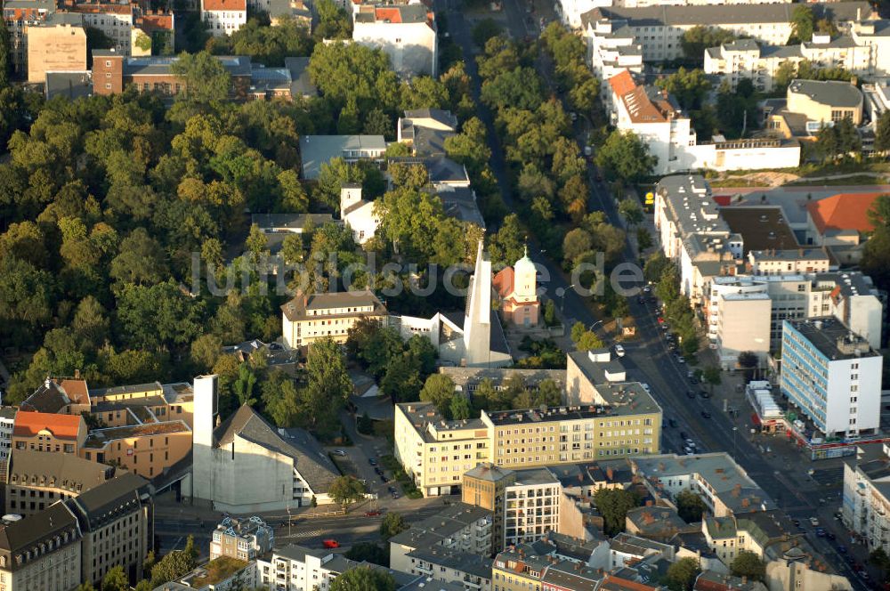 Berlin aus der Vogelperspektive: Blick auf ein Wohngebiet in Berlin Tempelhof-Schöneberg