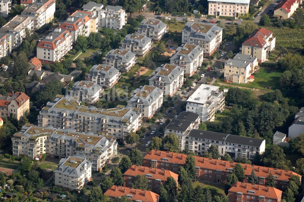 Luftbild Berlin - Blick auf das Wohngebiet an der Fritz-Reuter-Straße in Berlin-Niederschönhausen