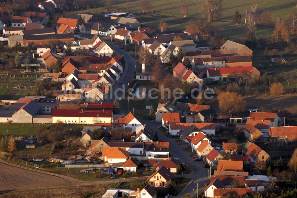 Polzen aus der Vogelperspektive: Blick auf das Wohngebiet in Polzen bei Kremitzaue