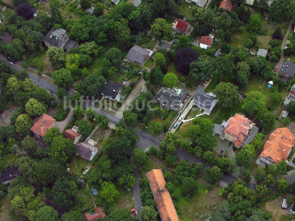 Potsdam-Babelsberg aus der Vogelperspektive: Blick auf das Wohngebiet an der Rosa-Luxemburg-Straße in Potsdam - Babelsberg