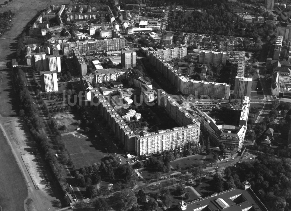 Luftaufnahme Dresden - Blick auf das Wohngebiet zwischen der Florian-Geyer-Straße und der Gerokstraße in Dresden OT Johannstadt im Bundesland Sachsen