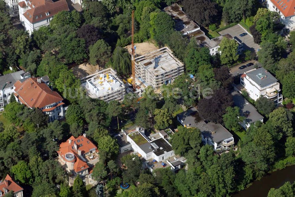 Berlin aus der Vogelperspektive: Blick auf das Wohnneubaubaufeld der PREMIER Wohnbau an der Delbrückstrasse in Berlin-Steglitz