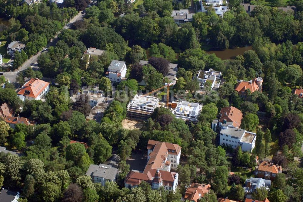 Luftaufnahme Berlin - Blick auf das Wohnneubaubaufeld der PREMIER Wohnbau an der Delbrückstrasse in Berlin-Steglitz