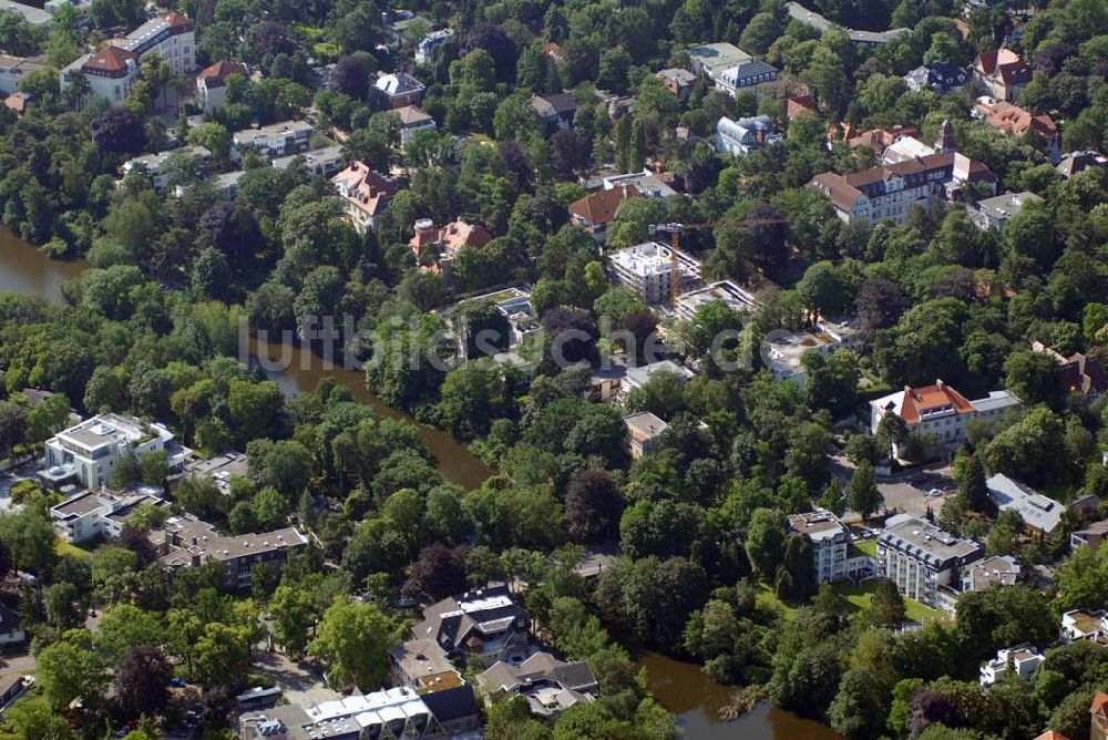 Berlin aus der Vogelperspektive: Blick auf das Wohnneubaubaufeld der PREMIER Wohnbau an der Delbrückstrasse in Berlin-Steglitz