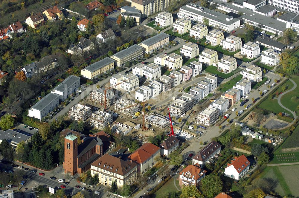 Luftaufnahme Berlin - Blick auf das Wohnneubaugebiet der cds Wohnbau Berlin GmbH an der Otto-Appel-Straße / Edwin-Redslob-Straße in Berlin - Dahlem