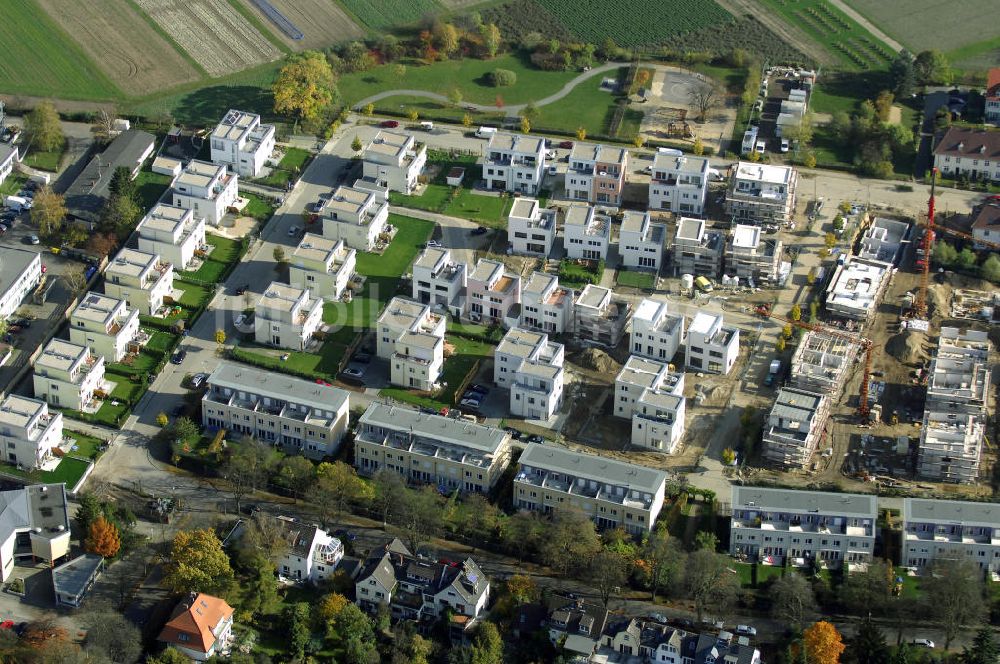 Berlin aus der Vogelperspektive: Blick auf das Wohnneubaugebiet der cds Wohnbau Berlin GmbH an der Otto-Appel-Straße / Edwin-Redslob-Straße in Berlin - Dahlem