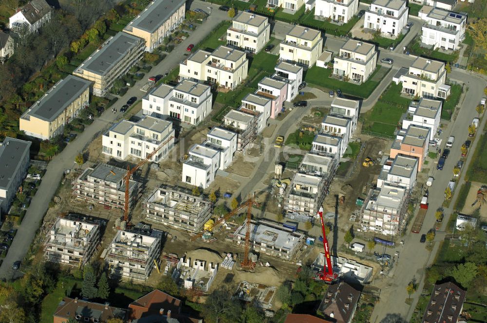 Luftaufnahme Berlin - Blick auf das Wohnneubaugebiet der cds Wohnbau Berlin GmbH an der Otto-Appel-Straße / Edwin-Redslob-Straße in Berlin - Dahlem