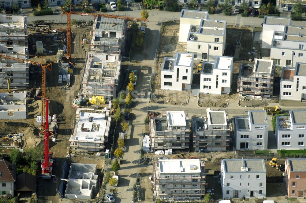 Luftbild Berlin - Blick auf das Wohnneubaugebiet der cds Wohnbau Berlin GmbH an der Otto-Appel-Straße / Edwin-Redslob-Straße in Berlin - Dahlem