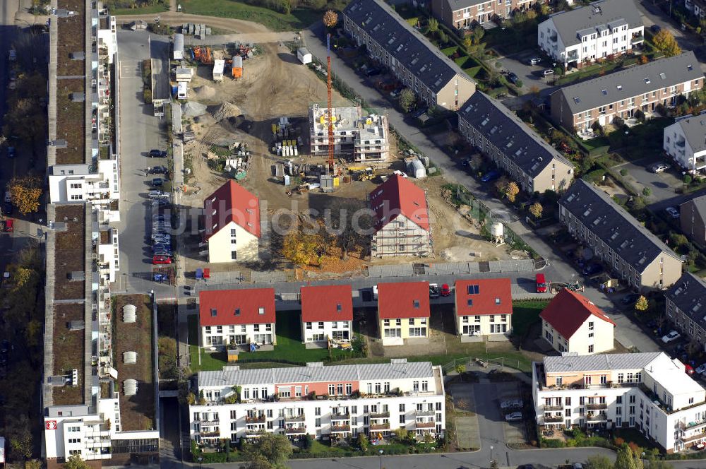 Berlin von oben - Blick auf das Wohnneubaugebiet der cds Wohnbau Berlin GmbH an der Tauernallee / Im Lesachtal, Wetzmannweg, Quarzweg in 12107 Berlin-Mariendorf.