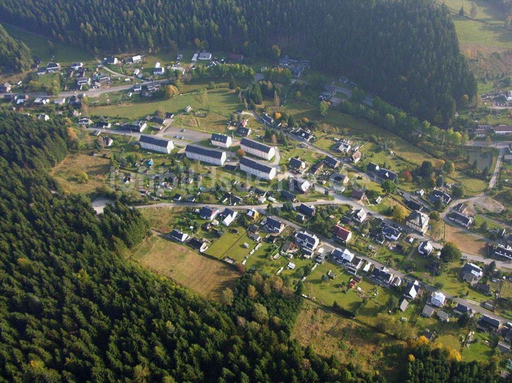 Klingenthal ( Sachsen ) aus der Vogelperspektive: Blick auf das Wohnneubaugebiet im Westen von Klingenthal