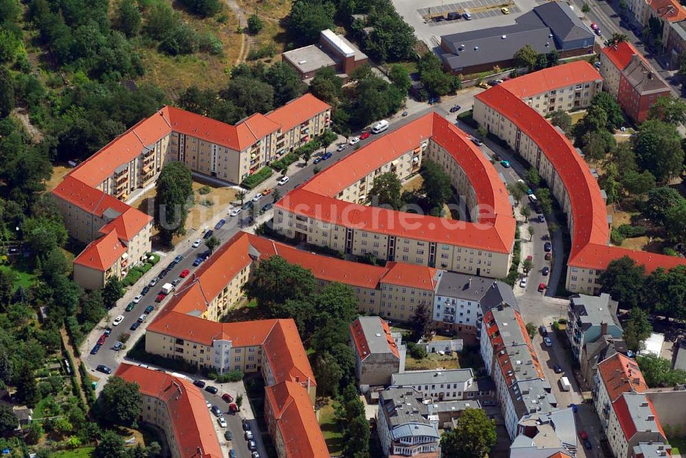 Köpenick aus der Vogelperspektive: Blick auf eine Wohnsiedlung in Berlin-Köpenick