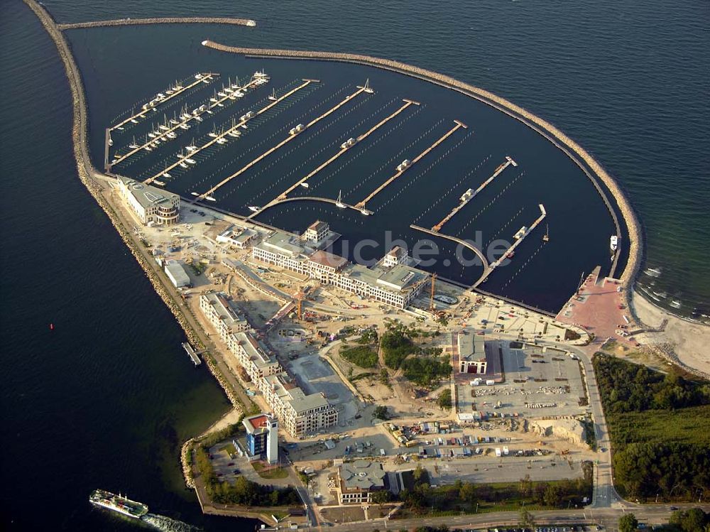 Rostock - Warnemünde aus der Vogelperspektive: Blick auf den Yachthafen Hohe Düne