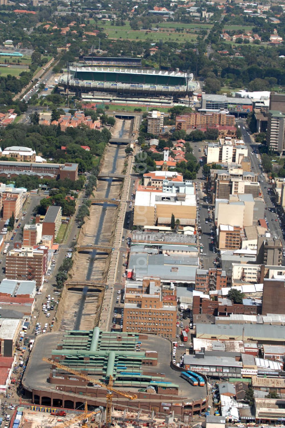 18.02.2010 aus der Vogelperspektive: Bloemfontein in Südafrika / South Africa