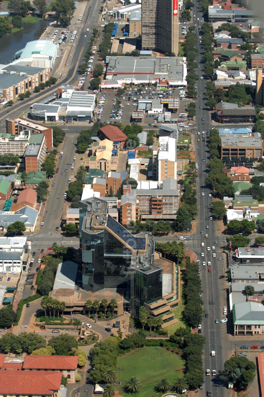 Luftaufnahme Bloemfontein - Bloemfontein in Südafrika / South Africa