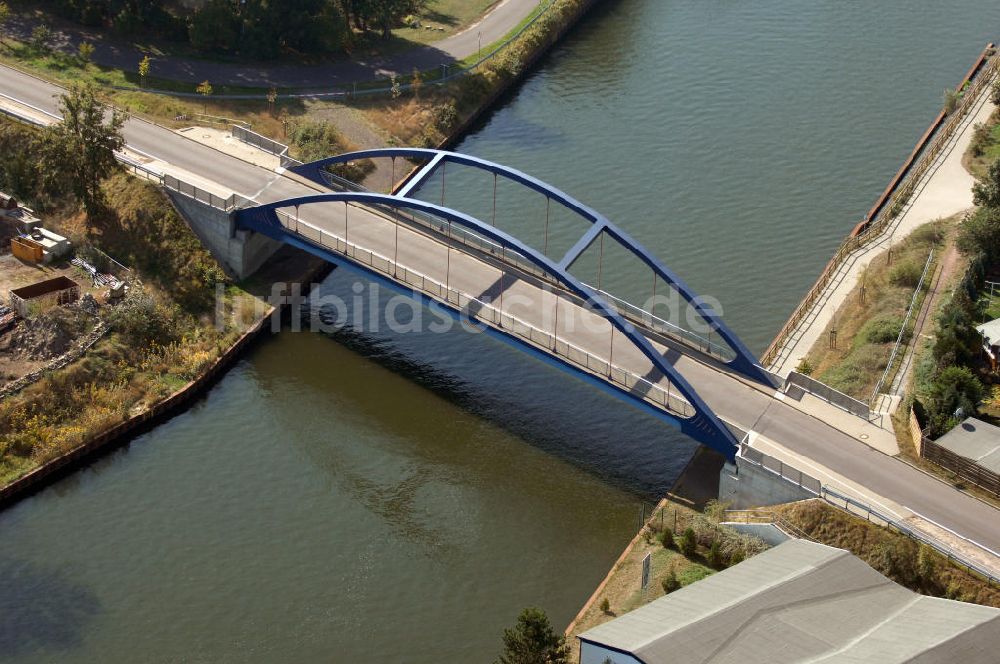 Luftbild Burg - Blumenthaler Brücke in Burg