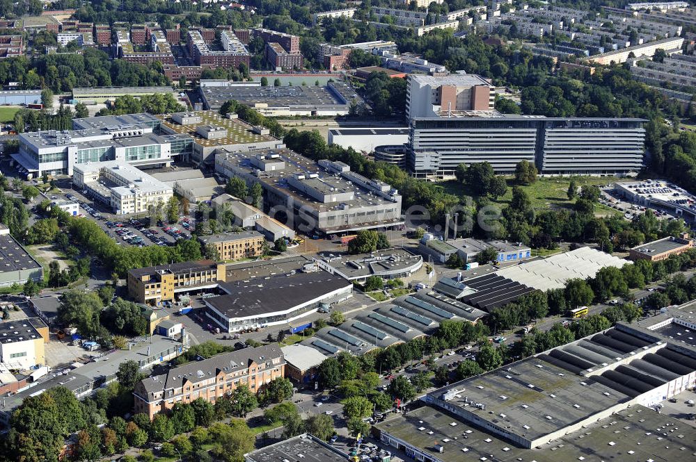 Berlin aus der Vogelperspektive: BMW Werk / Plant Berlin-Spandau