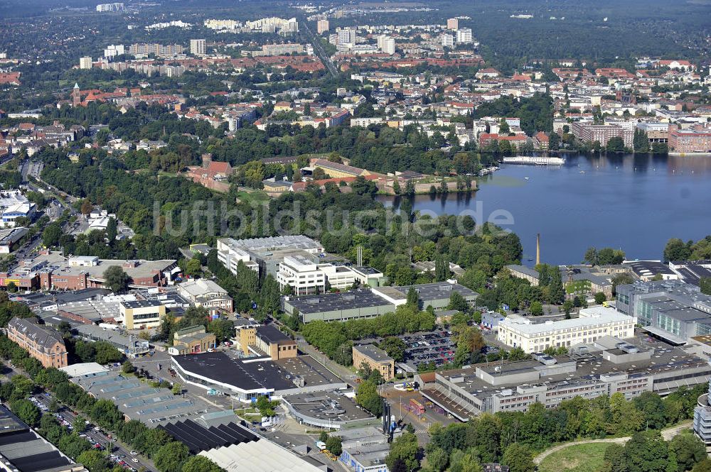 Berlin von oben - BMW Werk / Plant Berlin-Spandau