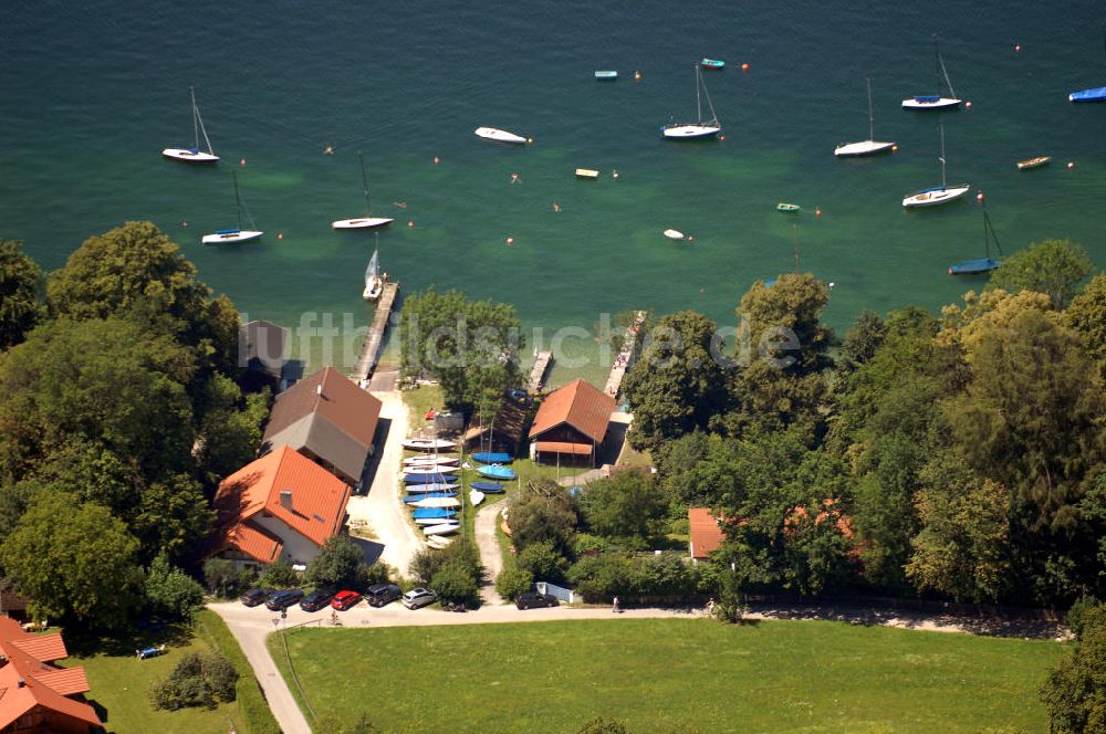 Ammerland von oben - Bootsanlegestelle am Starnberger See.