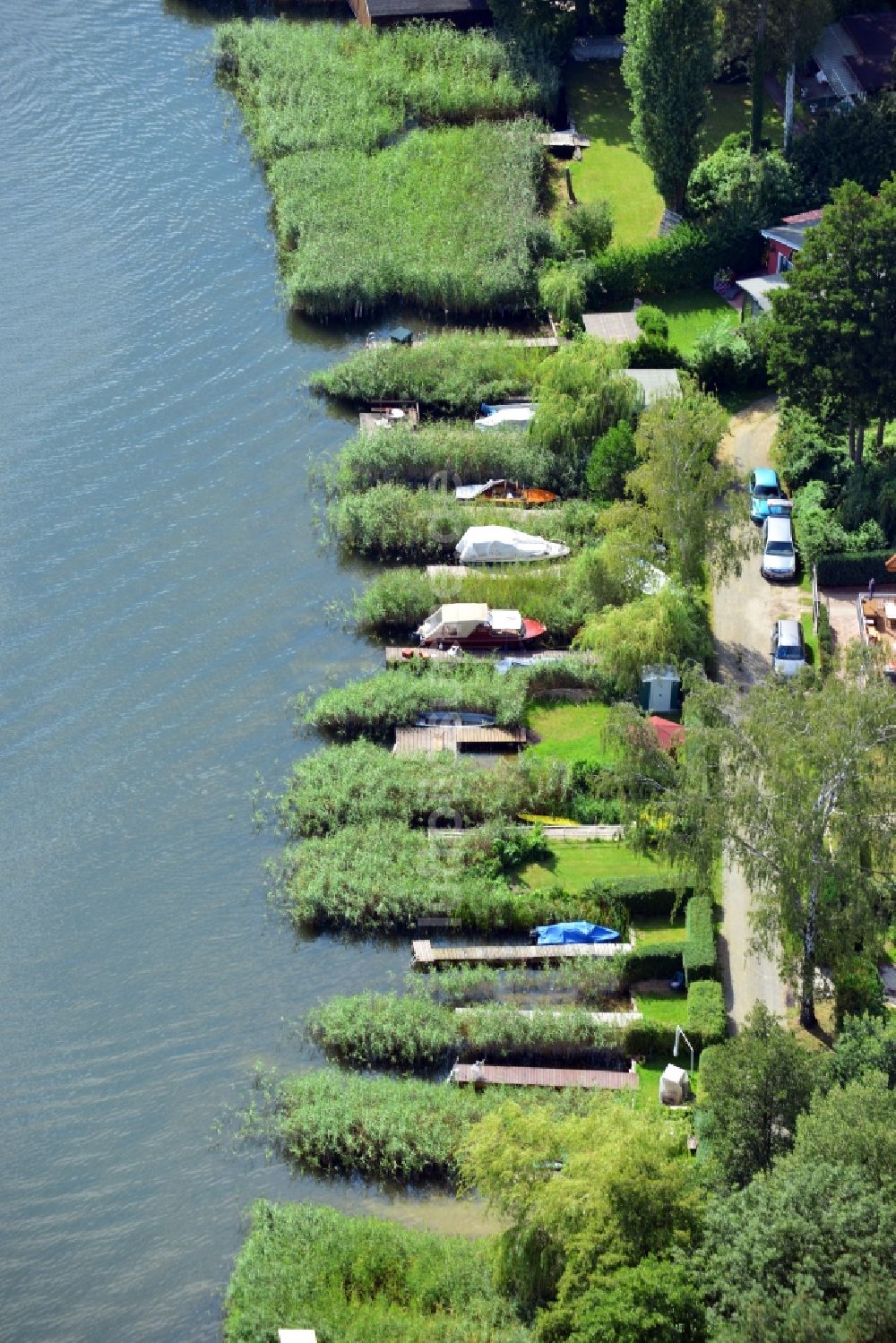 Storkow aus der Vogelperspektive: Bootsanlegestelle am Storkower See in Brandenburg