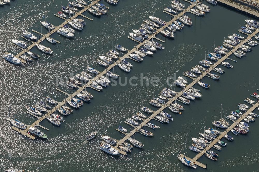 Kühlungsborn von oben - Bootshafen an der Küste der Ostsee in Kühlungsborn in Mecklenburg-Vorpommern