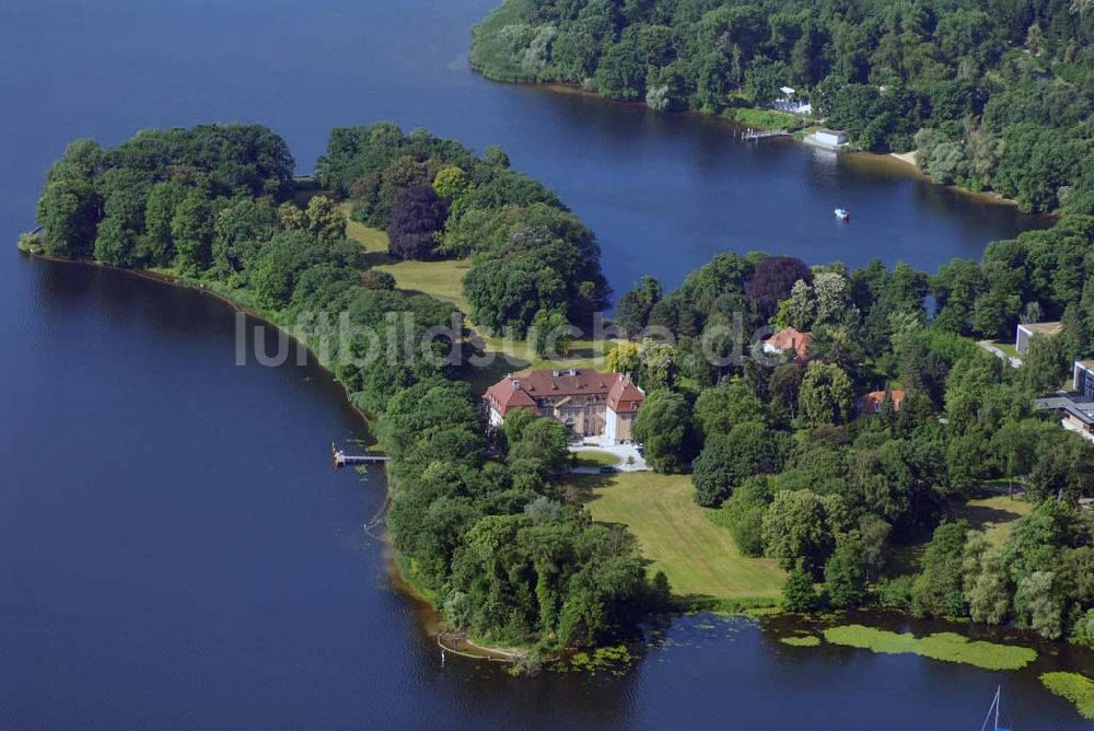 Berlin aus der Vogelperspektive: Borsig-Villa Reiherwerder am Tegeler See in Berlin