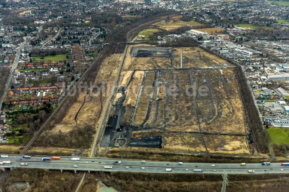 Luftaufnahme Oberhausen - Brachfläche und Baugrund auf dem ehemaligen Gelände der Ruhrkohle AG an der Waldteichstraße im Stadtteil Sterkrade in Oberhausen im Bundesland Nordrhein-Westfalen