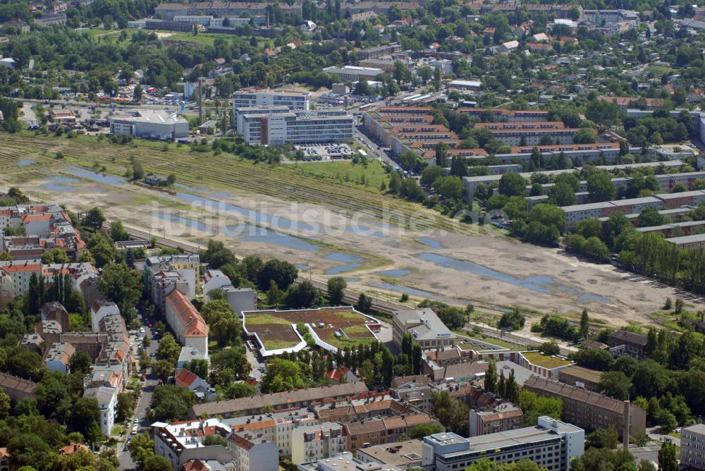 Berlin von oben - Brachfläche an der Damerowstrasse Berlin