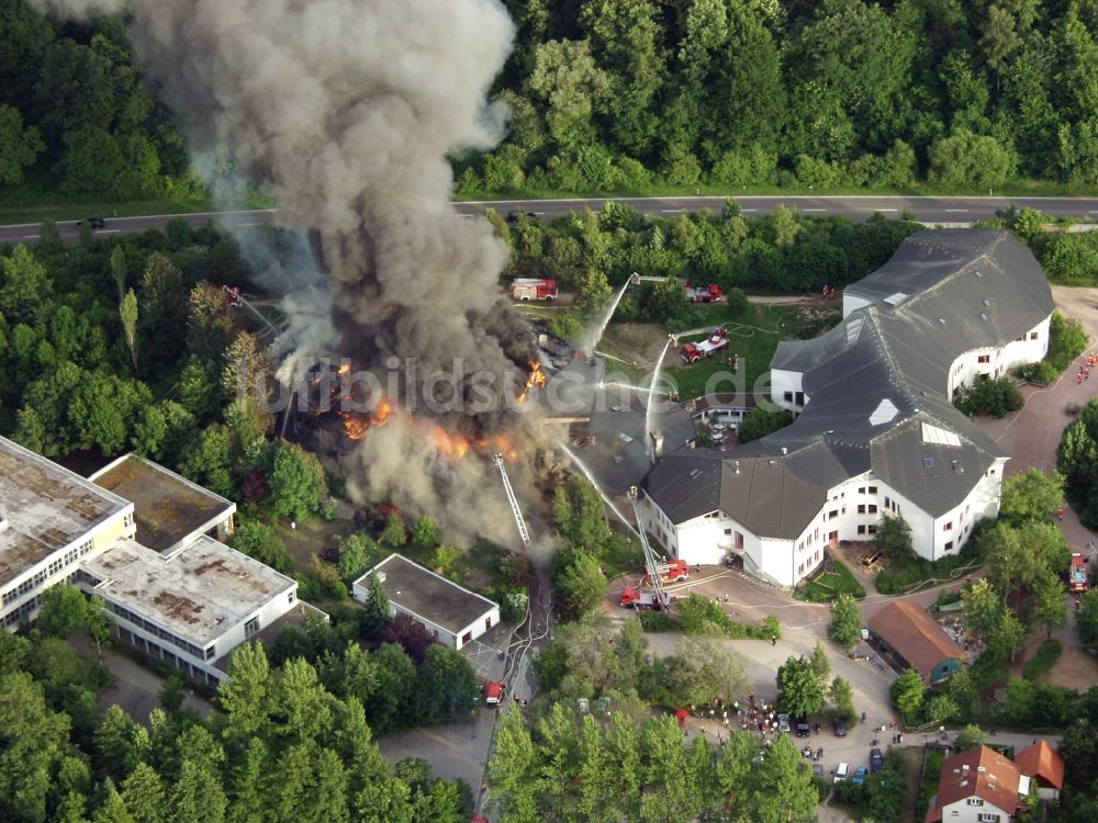 Schopfheim aus der Vogelperspektive: Brand im Schulareal in Schopfheim im Bundesland Baden-Württemberg