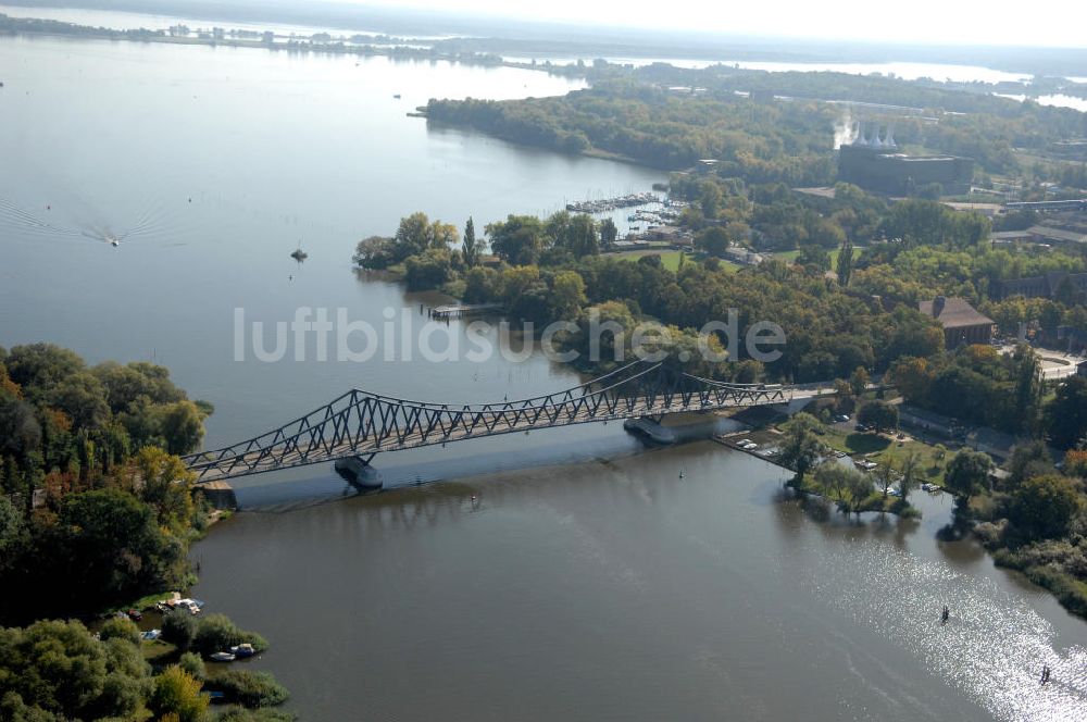 Brandenburg OT Kirchmöser von oben - Brandenburg an der Havel OT Kirchmöser mit Seegartenbrücke