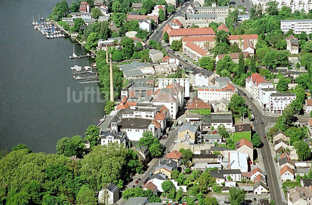 Luftaufnahme Köpenick - Berlin - Brauerei Bürgerbräu Friedrichshagen am Müggelsee. Ort: Köpenick - Berlin Datum: 16.05.03