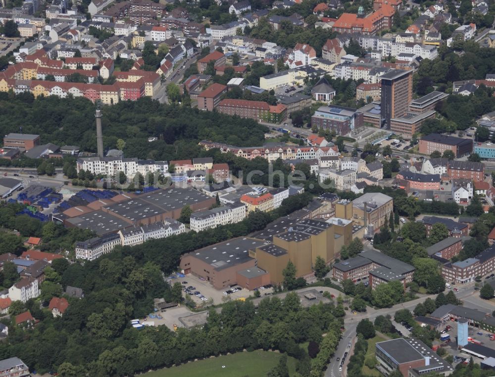 Luftaufnahme Flensburg - Brauerei im Stadtzentrum Flensburg im Bundesland Schleswig-Holstein