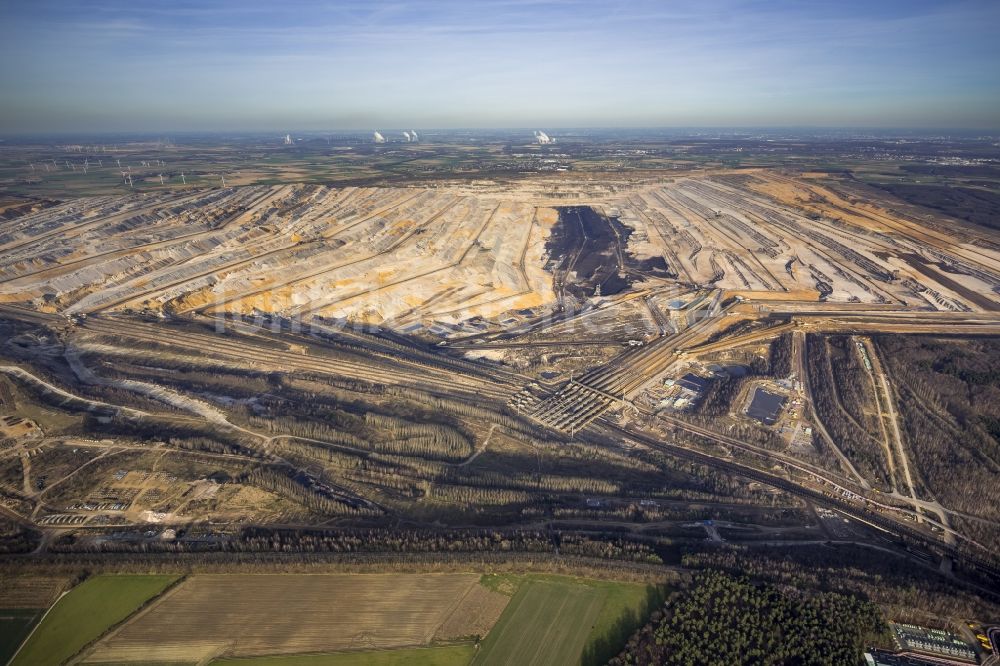 Luftbild Niederzier - Braunkohle- Tagebau Niederzier - Hambach in Nordrhein-Westfalen