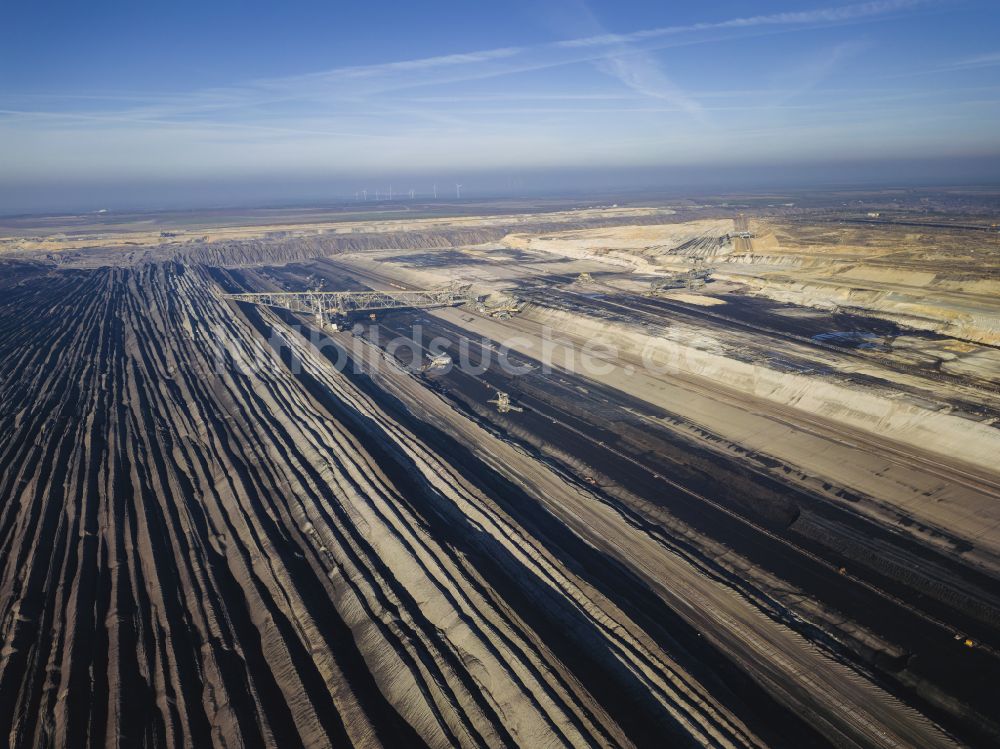 Welzow aus der Vogelperspektive: Braunkohle - Tagebau der Vattenfall Europe in Welzow im Bundesland Brandenburg