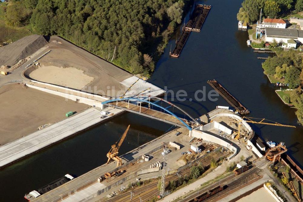 Luftbild Königs Wusterhausen - Brücke über den Nottekanal