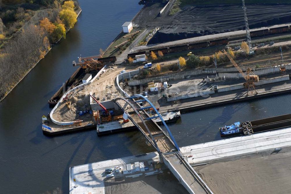 Königs Wusterhausen von oben - Brücke über den Nottekanal am Binnenhafen Königs Wusterhausen