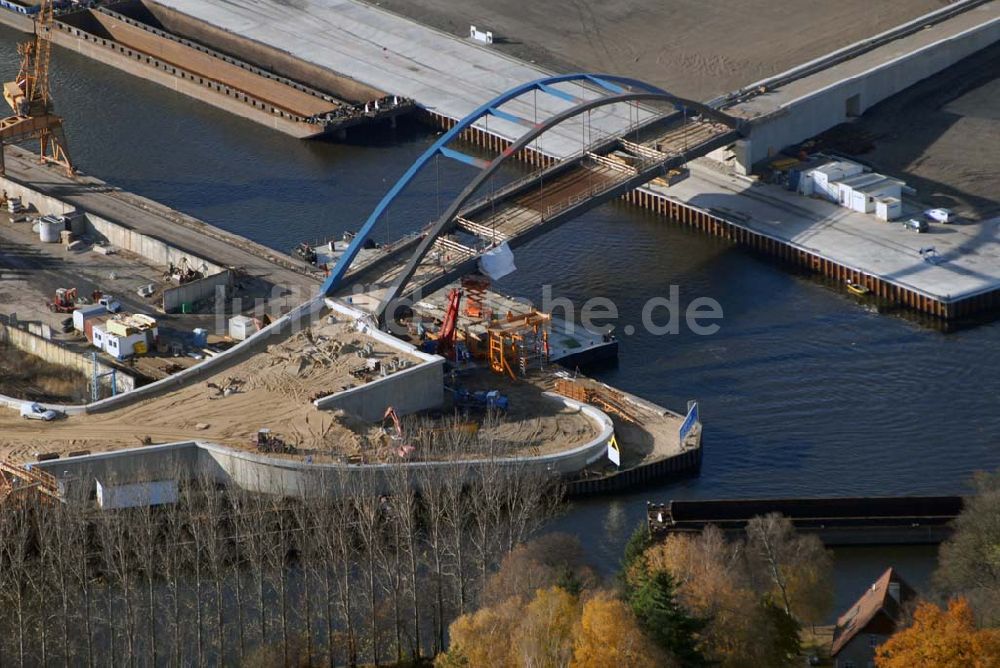 Königs Wusterhausen von oben - Brücke über den Nottekanal am Binnenhafen Königs Wusterhausen