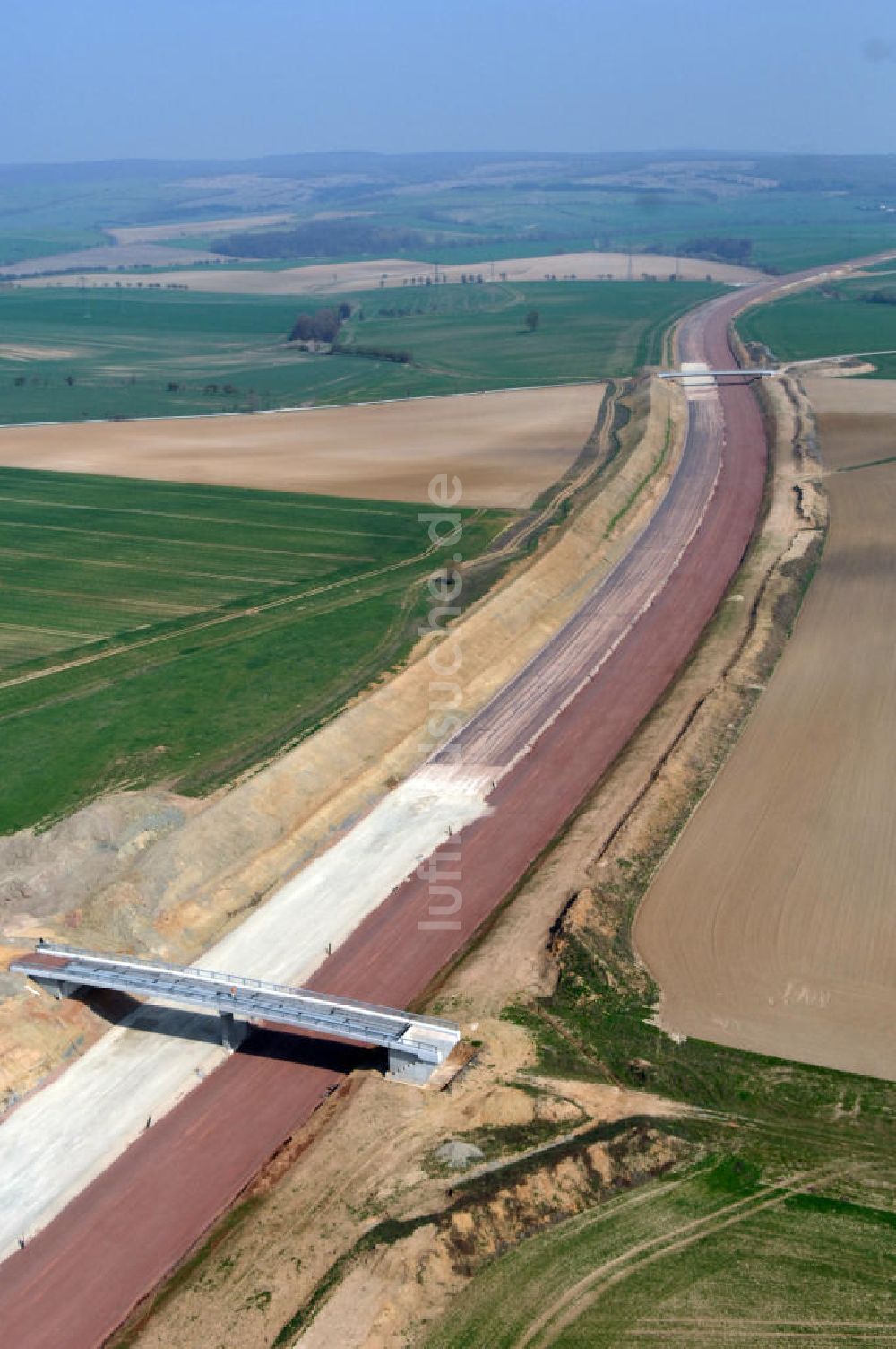 Luftbild Neukirchen - Brücke über die A4 südlich von Neukirchen