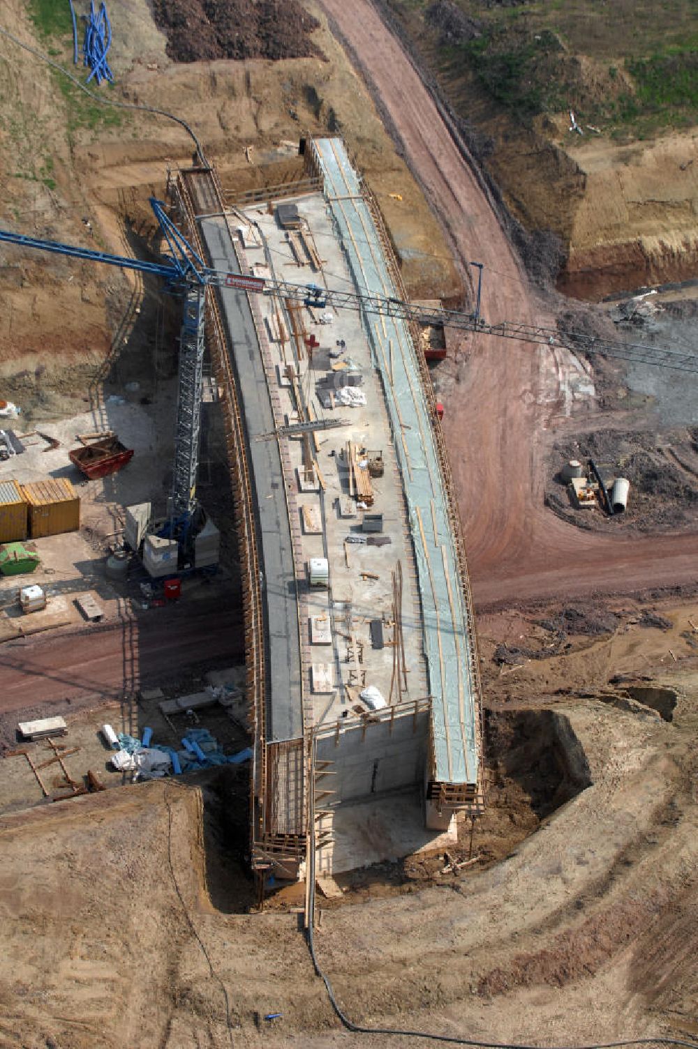 Luftbild Hastrungsfeld - Brücke über die A4 zwischen Hastrungsfeld und Burla