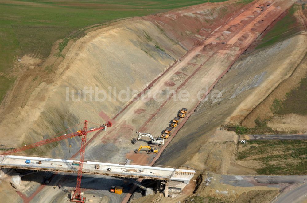 Madelungen von oben - Brücke über die A4 zwischen Stregda und Madelungen