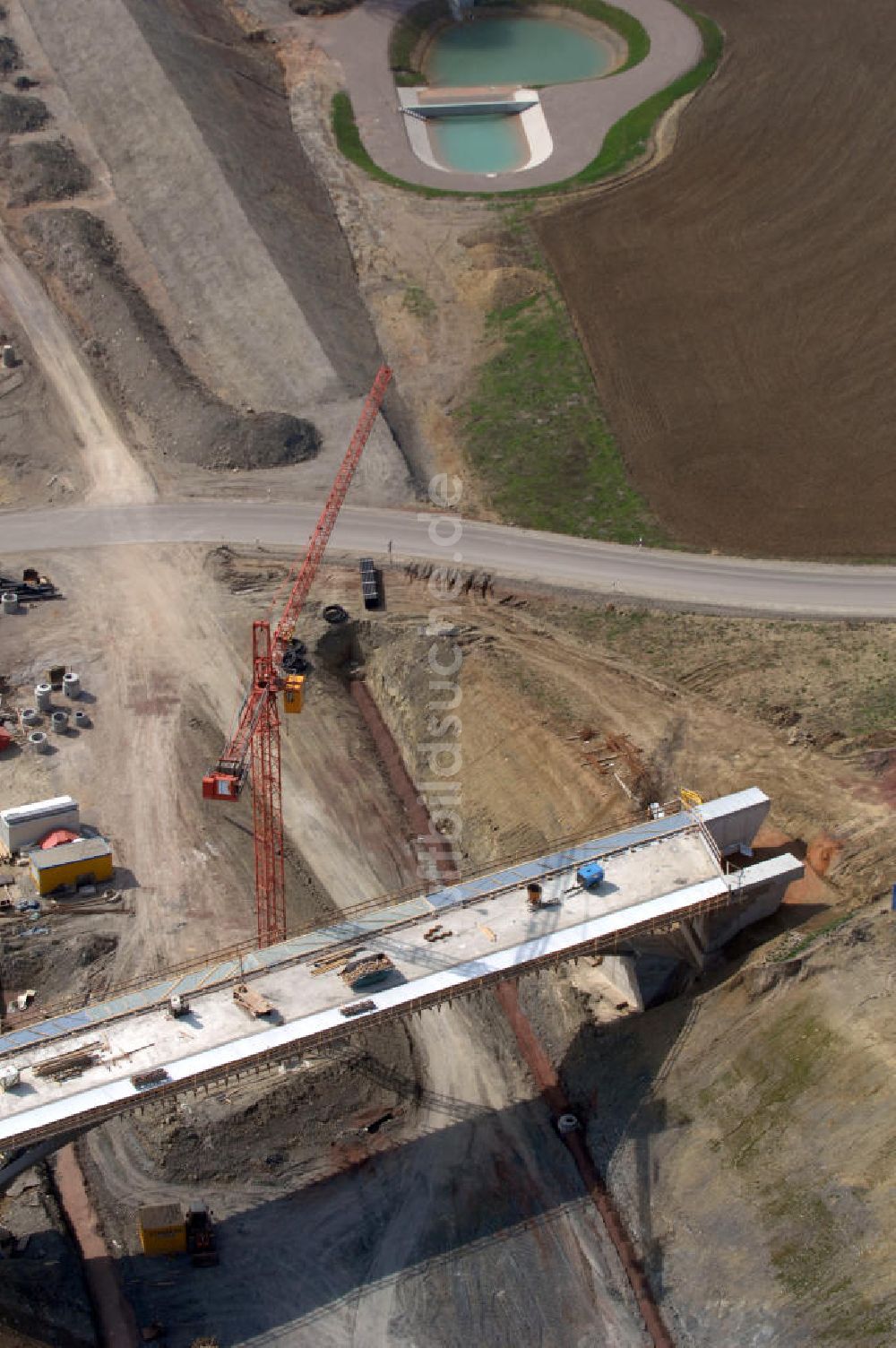 Luftbild Madelungen - Brücke über die A4 zwischen Stregda und Madelungen