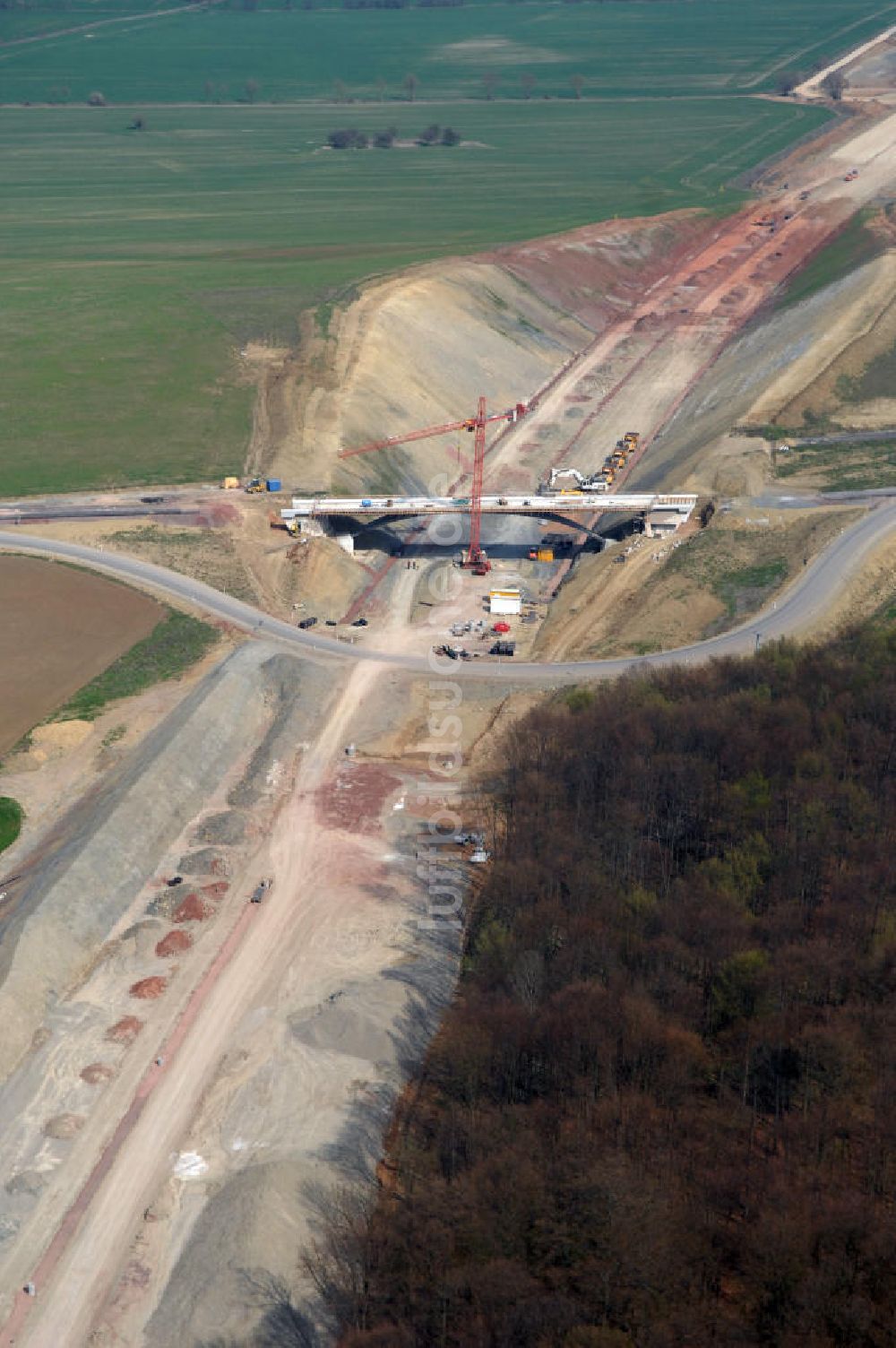 Luftaufnahme Madelungen - Brücke über die A4 zwischen Stregda und Madelungen