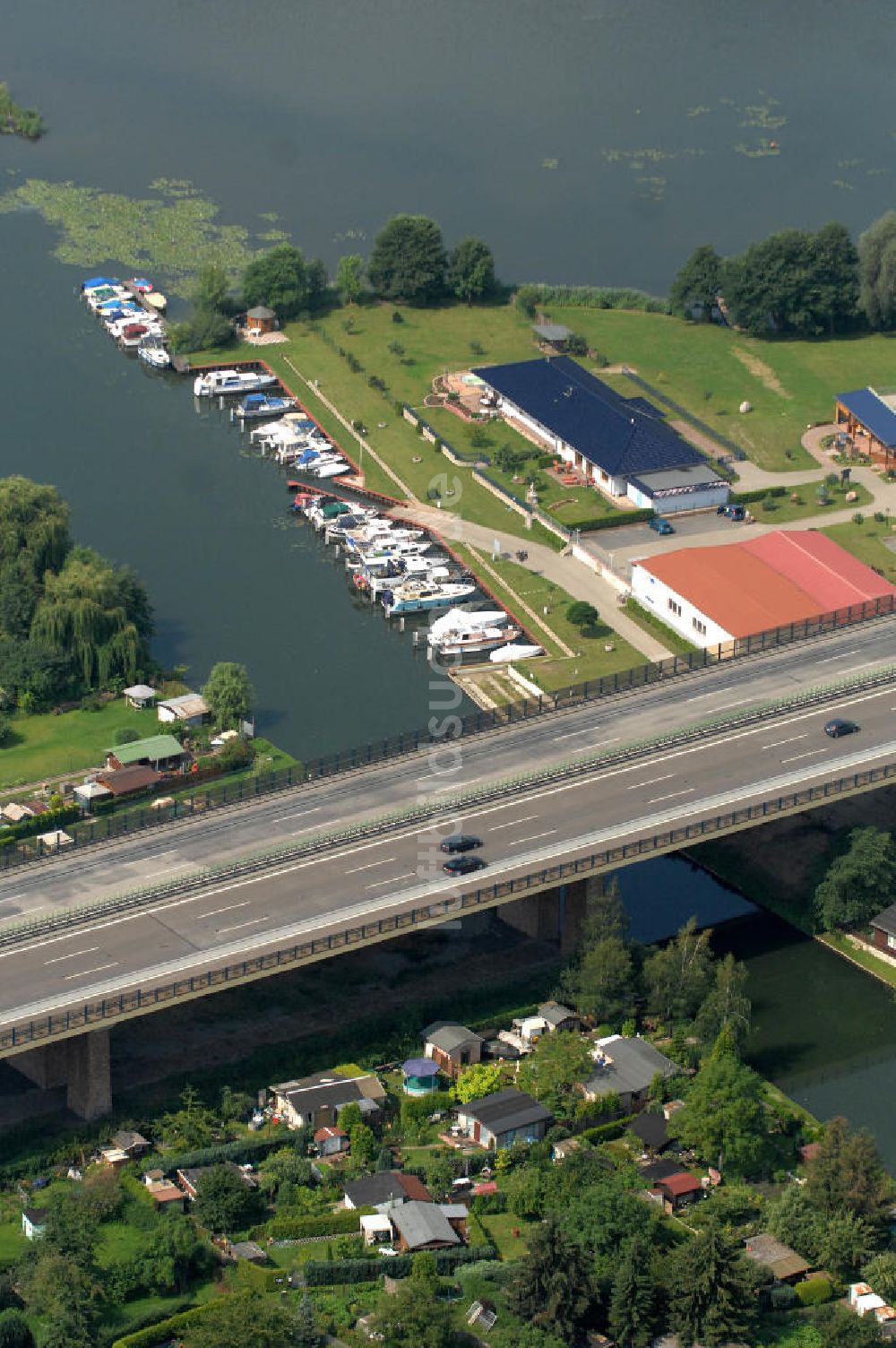 Luftaufnahme Rüdersdorf - Brücke in Rüdersdorf