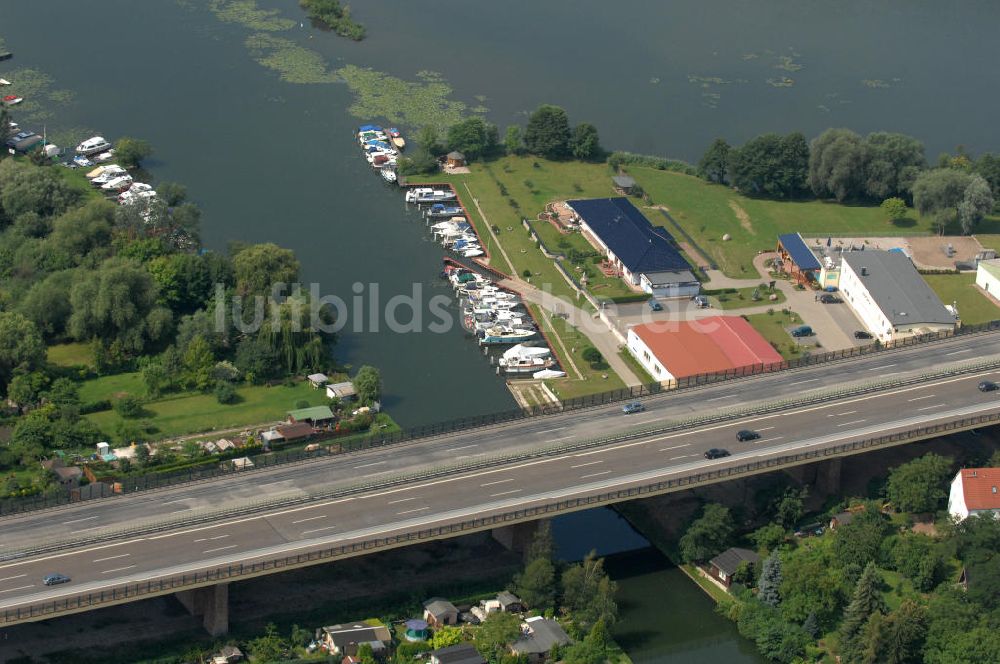 Rüdersdorf von oben - Brücke in Rüdersdorf