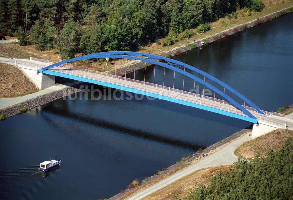 Burg von oben - Brücke Schartau-Detershagen