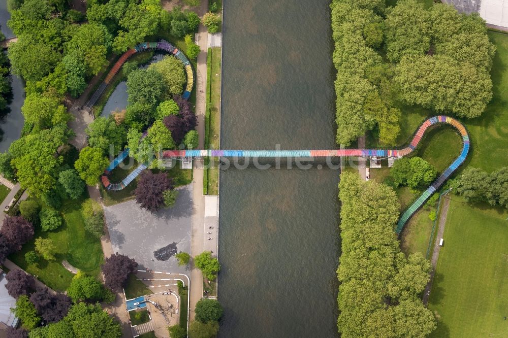 Luftbild Oberhausen - Brücke Slinky Springs to Fame in Oberhausen im Bundesland Nordrhein-Westfalen